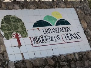 Cartel Urbanización Parque de las Colinas
