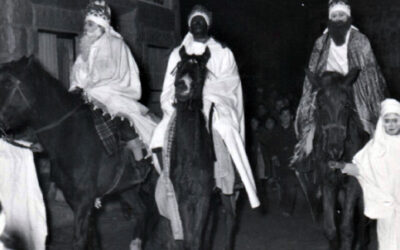 ARCHIVO HISTÓRICO DIGITAL: GALERÍA FOTOGRÁFICA DE NAVIDADES EN HOYO